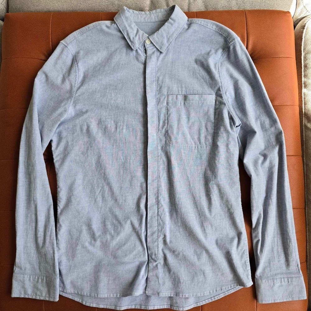 EUC lululemon commission button down - blue grey